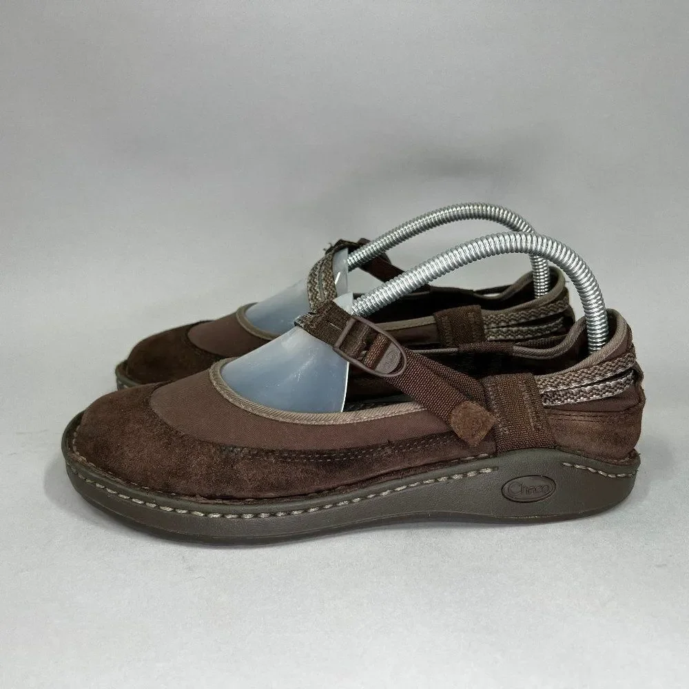 Chaco girl brown